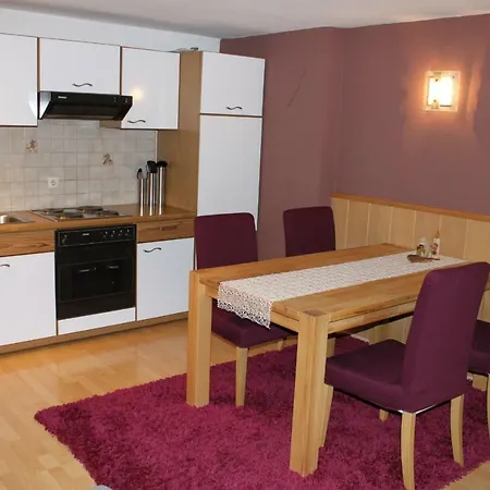 Ferienwohnung *endlich Urlaub* * Санкт-Михель (Лунгау)